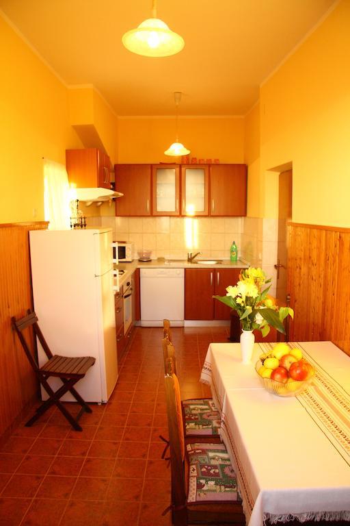 Holiday Home Urlovic Gruda Szoba fotó