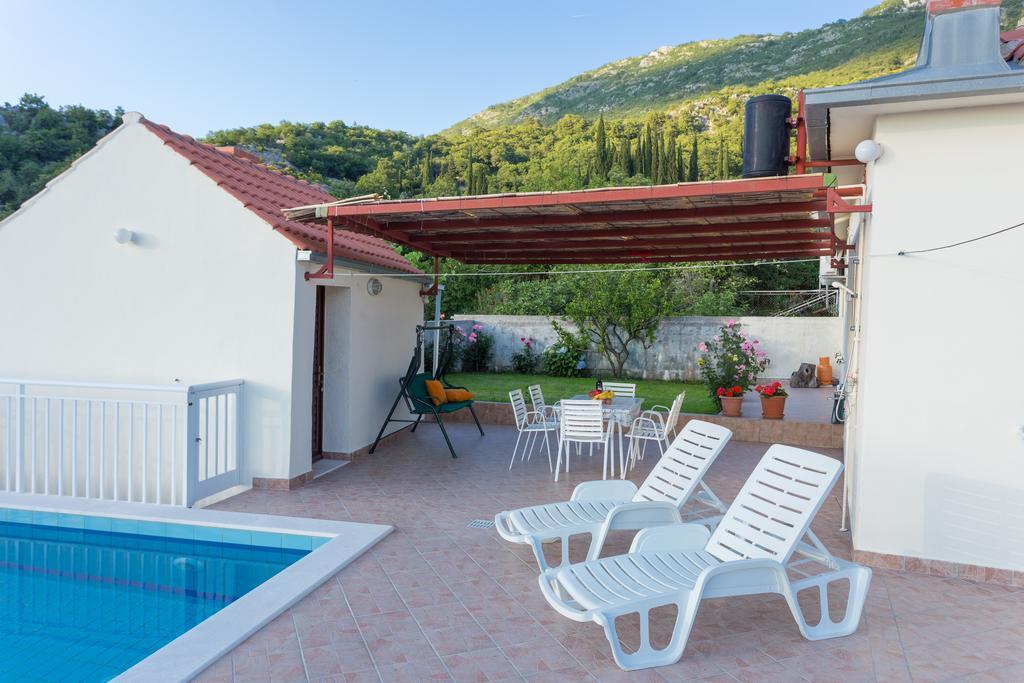 Holiday Home Urlovic Gruda Kültér fotó