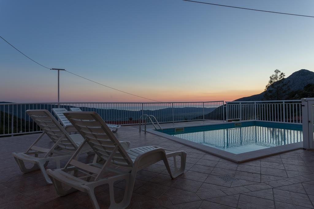 Holiday Home Urlovic Gruda Kültér fotó