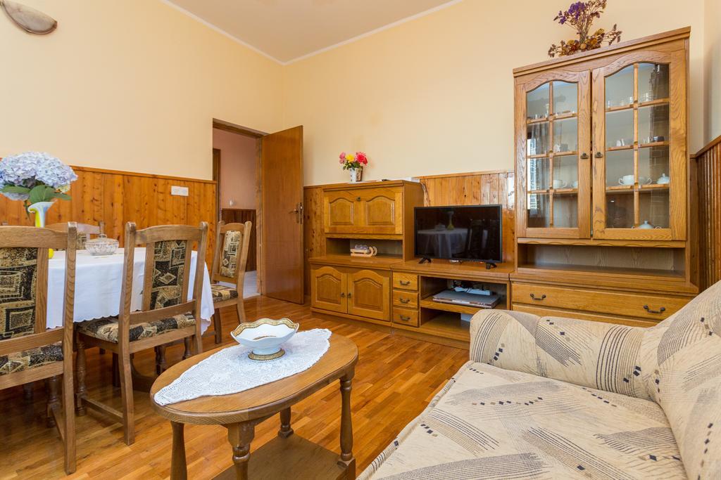 Holiday Home Urlovic Gruda Kültér fotó